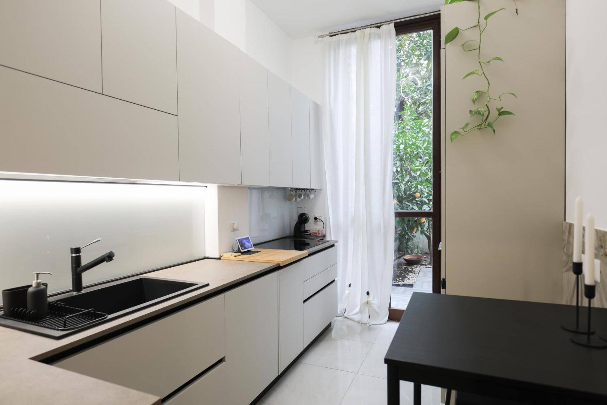 Giardino Terrazzo Privato Bilocale Moderno Vicino Metropolitana Comodo Per Niguarda E Centro 밀라노 외부 사진